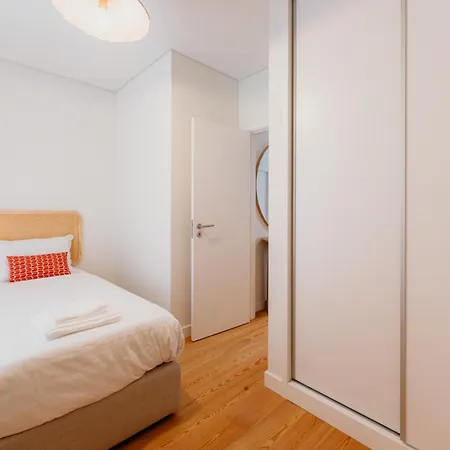 Orange House - Elegant Two-bedroom Rc E Apartment *