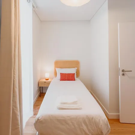 Orange House - Elegant Two-bedroom Rc E Apartment