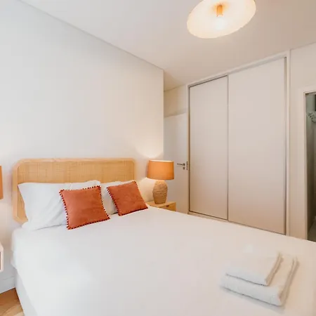 Apartment Orange House - Elegant Two-bedroom Rc E